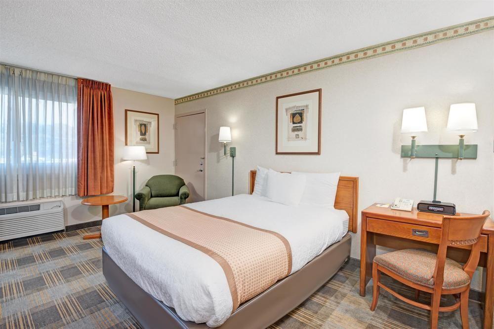 Hotel Hampton Atlantic 3*