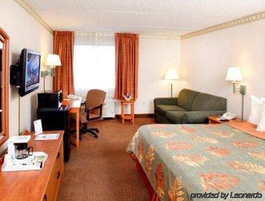 Hampton Atlantic 3*